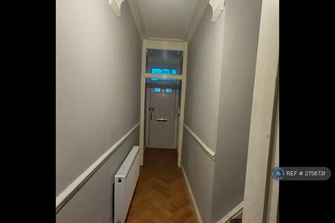 1 bedroom in a house share to rent, Burnley, Burnley, BB12