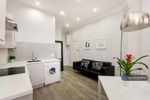 1 bedroom flat to rent, Drewstead Road, London, SW16