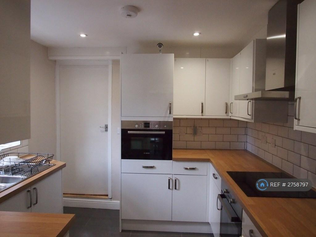 Kitchen - 2