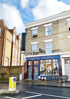 Studio to rent, Lillie Road, London, SW6