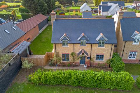 3 bedroom detached house for sale, Downhall Road, Harlow CM17