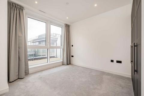 undefined, Brook Street, Kingston Upon Thames KT1