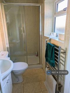4 bedroom terraced house to rent, Comer Road, Worcester, WR2