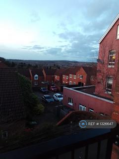 3 bedroom flat to rent, Southcrest, Redditch, B97