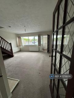 3 bedroom end of terrace house to rent, Priorylands, Stretton, Burton-On-Trent, DE13