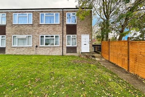 2 bedroom flat for sale, Luther Close, Edgware, HA8