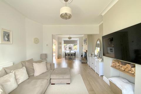 3 bedroom semi-detached house for sale, Woodsley Avenue, Cleethorpes