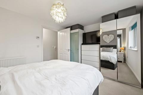 undefined, Golwg y garreg wen, Swansea SA1