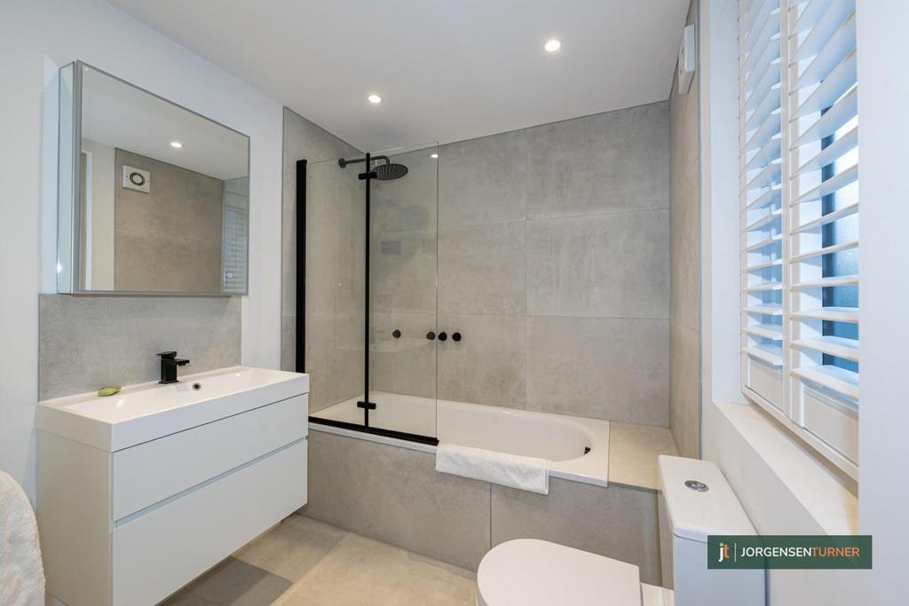 Bathroom .jpg