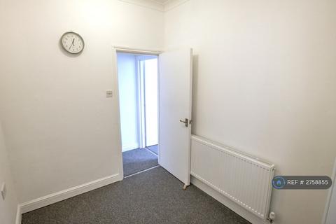 1 bedroom flat to rent, Cornwallis Gardens, Hastings, TN34