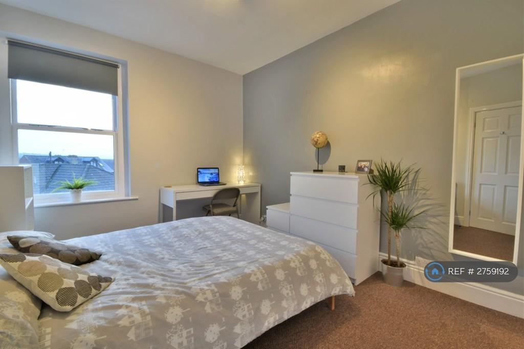 First Floor Front Bedroom