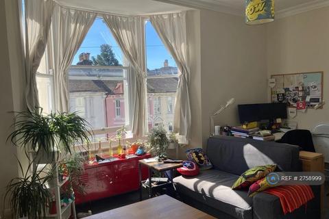 1 bedroom flat to rent, Ditchling Rise, Brighton, BN1