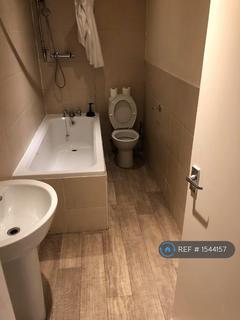 2 bedroom flat to rent, College Grove Road, Wakefield, WF1