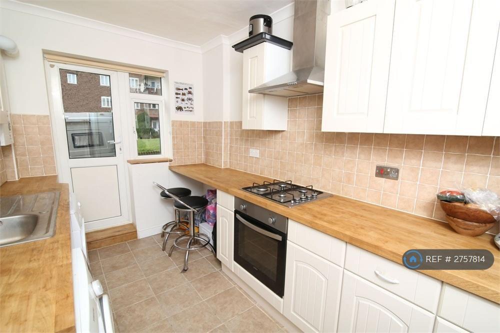 Kitchen (2)