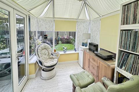 4 bedroom detached house for sale, Templar Way, North Yorkshire YO8