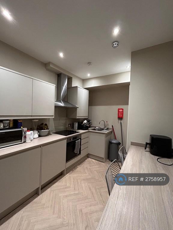 Communal Kitchen