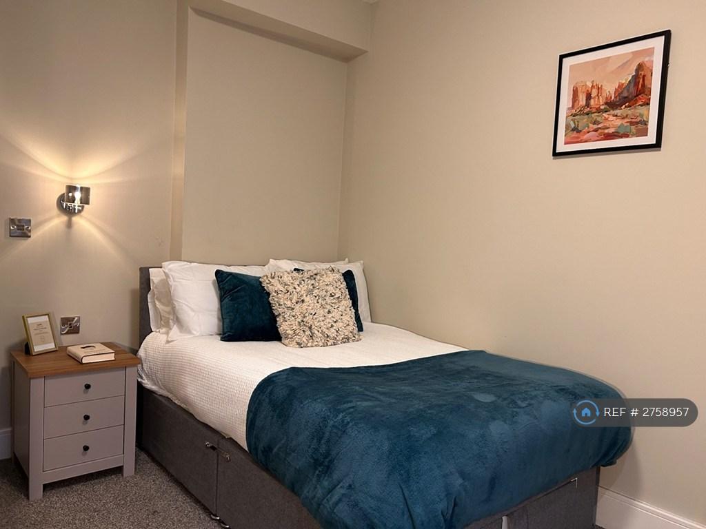 Ensuite R2