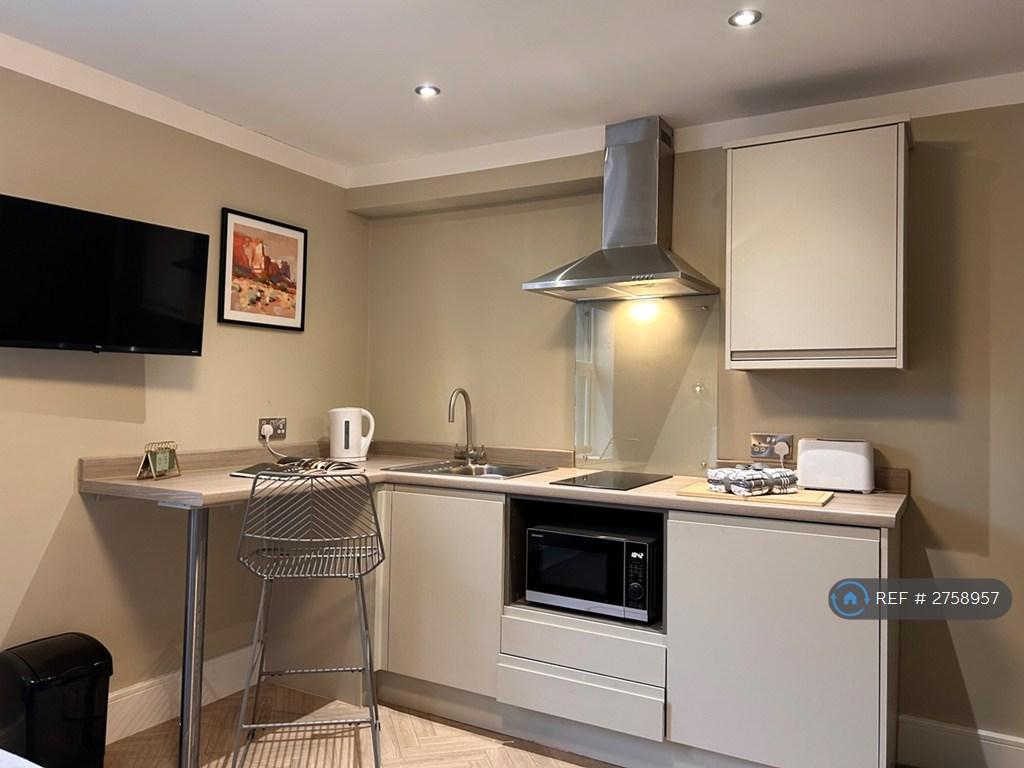 Kitchenette Studio 3