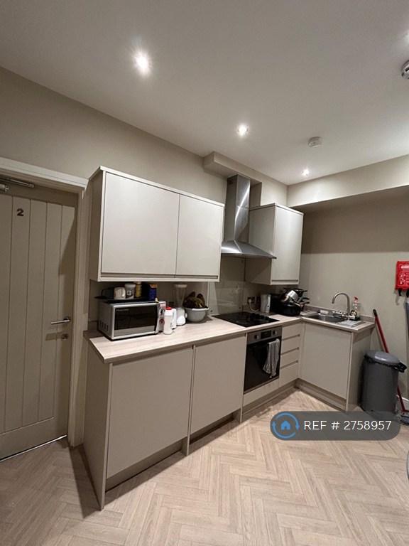 Communal Kitchen