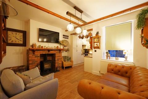 2 bedroom end of terrace house for sale, South Row, Barrow-In-Furness