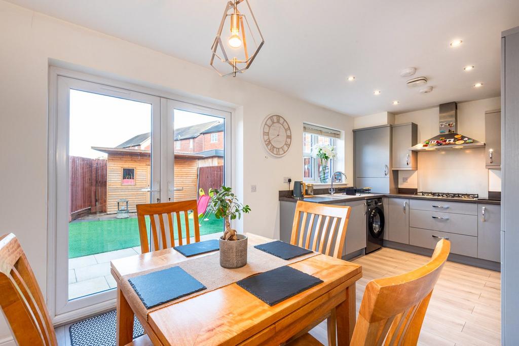 Dining Kitchen