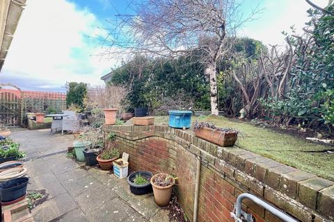 undefined, Newhaven Heights, Newhaven