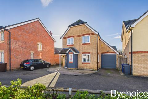 3 bedroom detached house for sale, Grenadier Road, Haverhill, Suffolk
