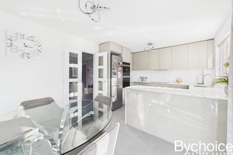 3 bedroom detached house for sale, Grenadier Road, Haverhill, Suffolk