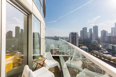 1 bedroom flat for sale, Charrington Tower, E14, Canary Wharf, London, E14