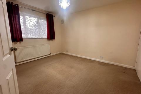 undefined, Colonial Road, Bedfont, TW14