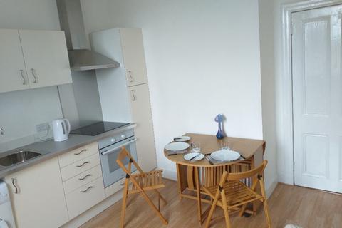 2 bedroom flat to rent, Menzies Road, Torry, Aberdeen, AB11