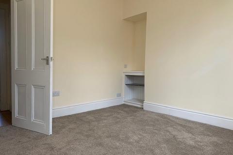 2 bedroom flat to rent, Menzies Road, Torry, Aberdeen, AB11