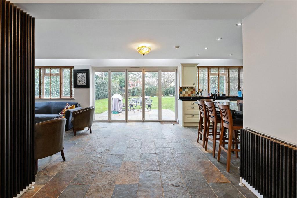 Kitchen/Family Room