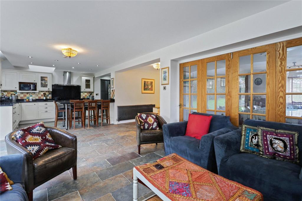 Family Room/Kitchen
