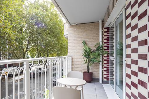 2 bedroom apartment for sale, London NW1