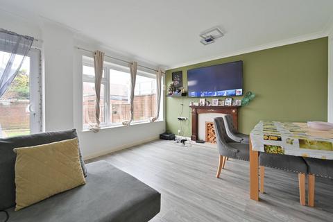 3 bedroom terraced house for sale, Rother Close, Watford, WD25
