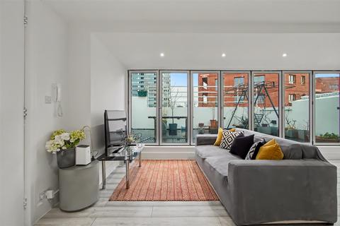 2 bedroom apartment to rent, Abbey Road, West Hampstead, London, NW6