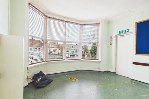 undefined, Northampton Road, Kettering, Northamptonshire, NN15