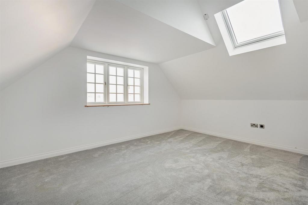 8674000-interior20-800.jpg