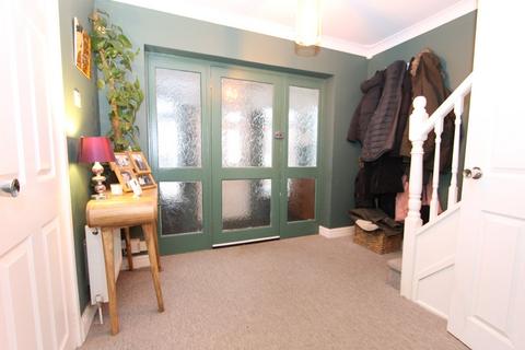 4 bedroom detached house for sale, Spencer Street, Kidderminster, DY11