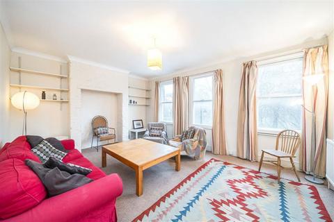 2 bedroom flat for sale, Fentiman Road, London SW8