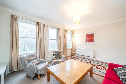 2 bedroom flat for sale, Fentiman Road, London SW8