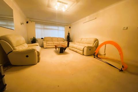 3 bedroom semi-detached house for sale, 8 Rydal Avenue, Chadderton OL9 0QU