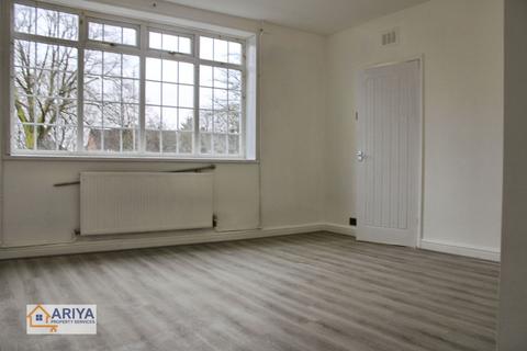4 bedroom terraced house to rent, New Parks Boulevard, Leicester LE3