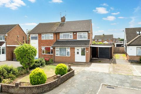 The Crescent, Caddington, LU1