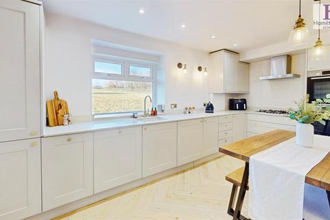 3 bedroom terraced house for sale, Upper Lane, Northowram, Halifax