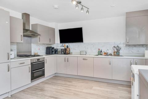 4 bedroom detached house for sale, Lambert Way, Royston SG8
