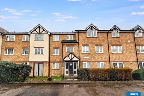 1 bedroom apartment for sale, Raven Close, London