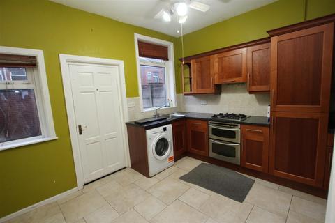2 bedroom terraced house to rent, Pedder Street, Bolton BL1