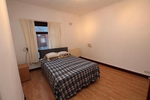 2 bedroom terraced house to rent, Pedder Street, Bolton BL1